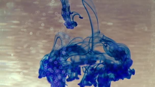 Abstracte Bewegingen Fantasiefiguren Bij Het Mengen Van Vloeistof Inkt — Stockvideo