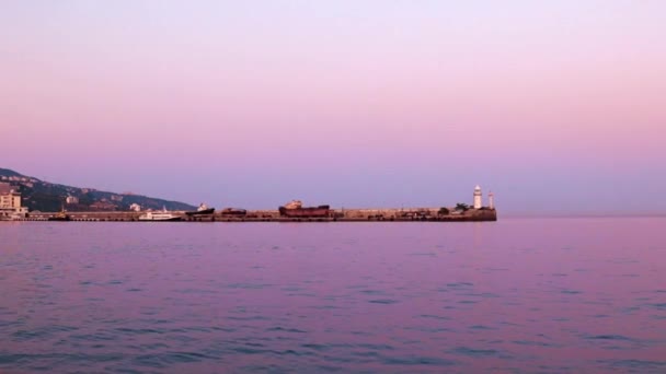 Sinal Luminoso Barragem Porto Marítimo Comercial República Yalta Crimeia — Vídeo de Stock