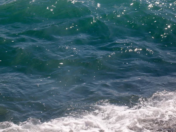 Schuim Golven Het Zeeoppervlak — Stockfoto