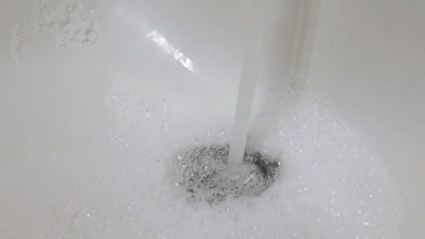 Water Flow Washroom Sink — Stockvideo