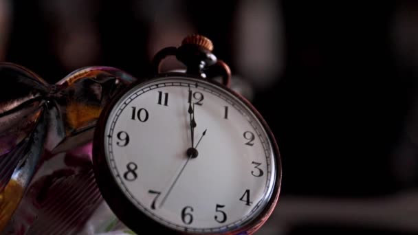Movimiento Segunda Mano Viejo Reloj Bolsillo — Vídeo de stock