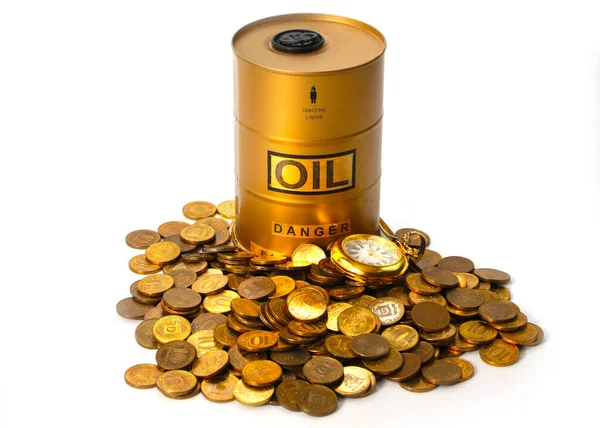 Бочка Нафти Старий Годинник Золотому Футлярі Лежать Купі Металевих Монет — стокове фото