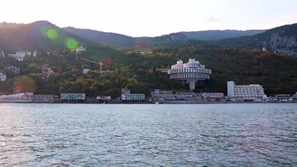 Θέα Από Πλοίο Προς Την Πόλη Της Γιάλτας Δημοκρατία Της — Αρχείο Βίντεο