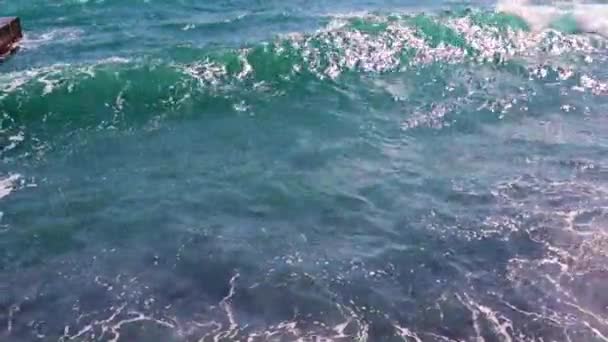 Морські Хвилі Піщана Галька Місце Активного Відпочинку — стокове відео