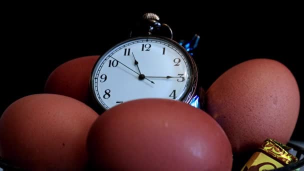 Kinci Saat Paskalya Yumurtaları — Stok video