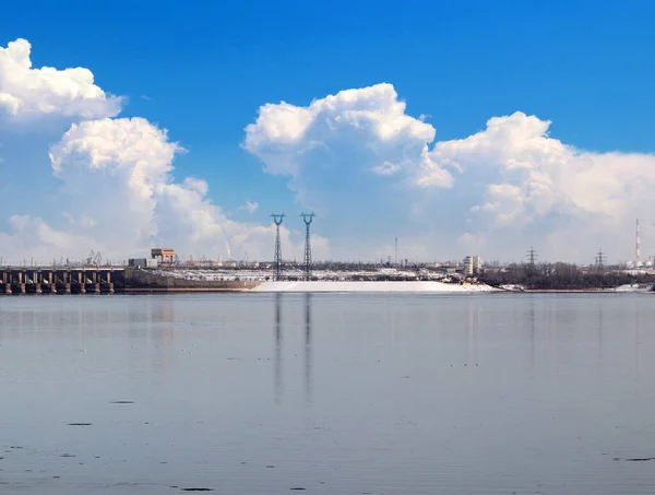 Volgograd Rusya Yakınlarındaki Volga Nehri Üzerindeki Hidroelektrik Santralleri — Stok fotoğraf