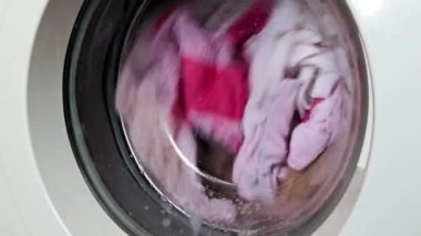 Çamaşır makinesi davulunun dönüşü