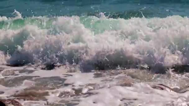 Onde Della Costa Del Mare Come Luogo Ricreazione Attiva — Video Stock