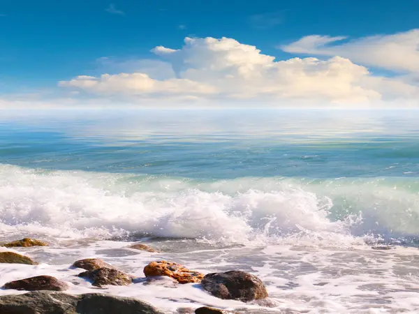 Olas Del Mar Paisaje Del Cielo Como Lugar Para Recreación — Foto de Stock