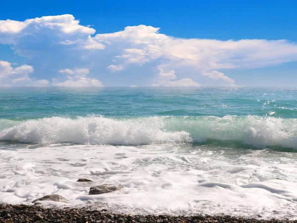 Θαλάσσια Κύματα Και Τοπίο Του Ουρανού Ένα Μέρος Για Ενεργό — Φωτογραφία Αρχείου