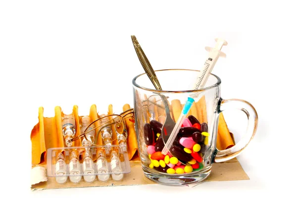 Glass Cup Filled Pills Pile Ampoules Syringe Injection — Stock Photo, Image