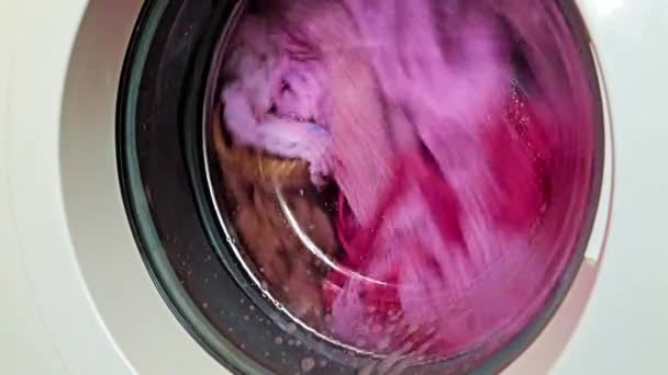 Περιστροφή Του Τυμπάνου Πλυντηρίου Ενός Βιομηχανικού Αυτόματου Πλυντηρίου Ρούχων — Αρχείο Βίντεο