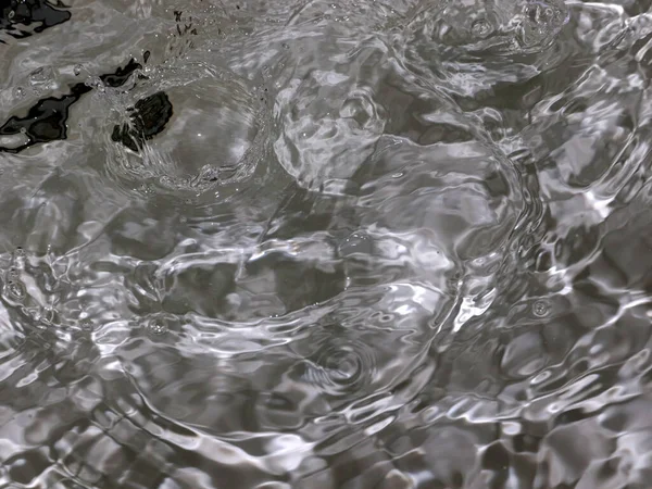 Salpicos Ondas Superfície Fluxo Rápido Água Fervente Limpa — Fotografia de Stock