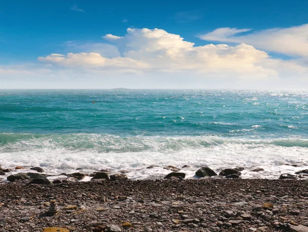 Krásný Přímořský Mys Jako Prvek Letní Dovolené Pláži — Stock fotografie