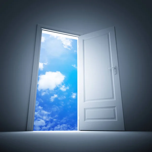Door to clear blue sky. — Stock Photo, Image