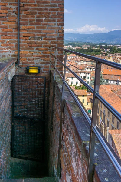 Torre Della Ore Lucca Italia —  Fotos de Stock