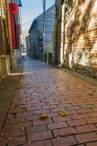 Brick Urban Walkway Daytime — Stock Photo, Image