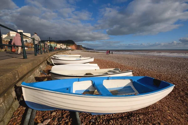 Båtar Stranden Den Jurassic Coast Världsarv Sidmouth Devon — Stockfoto