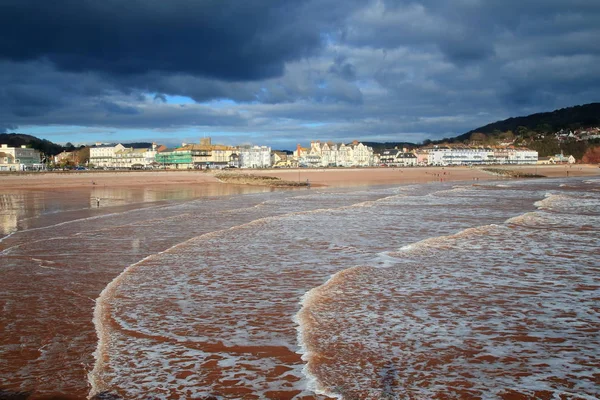 Wellen Sandstrand Sidmouth Devon — Stockfoto