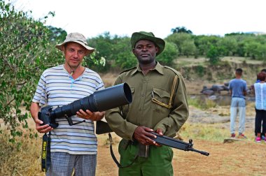 Masai Mara, Kenya - 1 Ocak: Avrupa fotoğrafçı ve Par