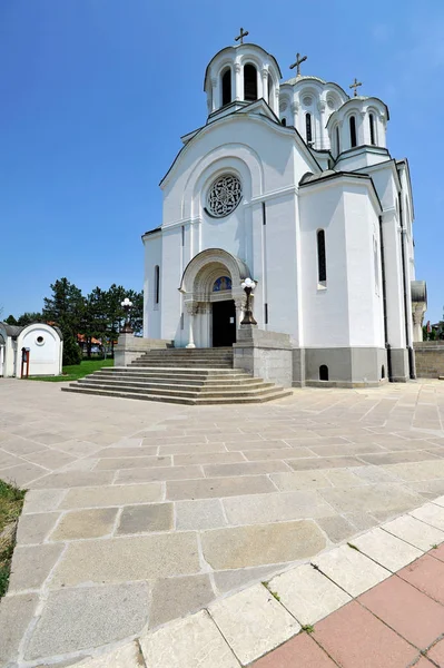 Lazarevac 的东正教教堂, 塞尔维亚 — 图库照片