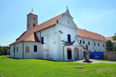 BAC, SERBIA - 27 Haziran: Tapınakçılar tarafından 12. yüzyılda Sırbistan 'ın Bac kentinde kurulan Fransisken Manastırı