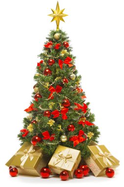 Noel ağacı ve hediyeleri, süslü Xmas ağacı, hediye kutuları üzerinde beyaz