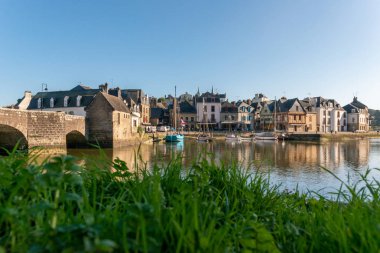 Brittany, Fransa 'daki Saint Goustan limanı
