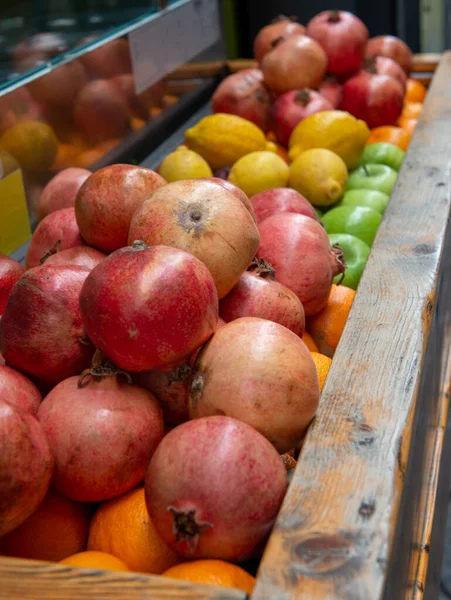 Markette meyve çeşitleri