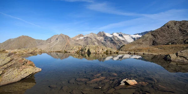 Lac Lauson, Valnontey , — Fotografie, imagine de stoc