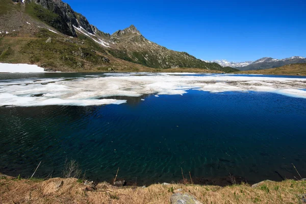 Göl Prato - İsviçre