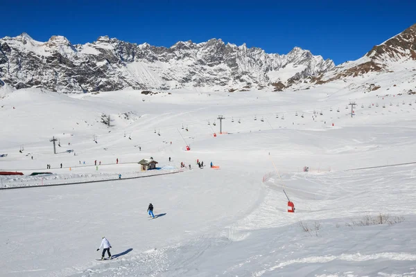 Ski à Valtournenche — Photo