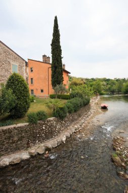 Valeggio Konsolosu Mincio 'nun Hamleti