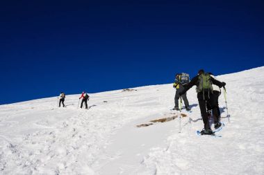 Piazzo - alps Orobie tepesine doğru dağcıların