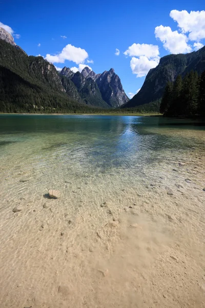 Jezero Dobbiaco Trentino Alto Adige — Stock fotografie