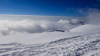 Piazzo - Orobie Alps tepesinden kış panorama