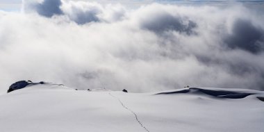 Piazzo - Orobie Alps tepesinden kış panorama