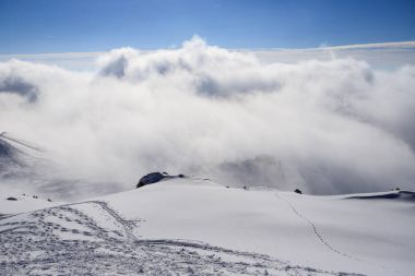 Piazzo - Orobie Alps tepesinden kış panorama