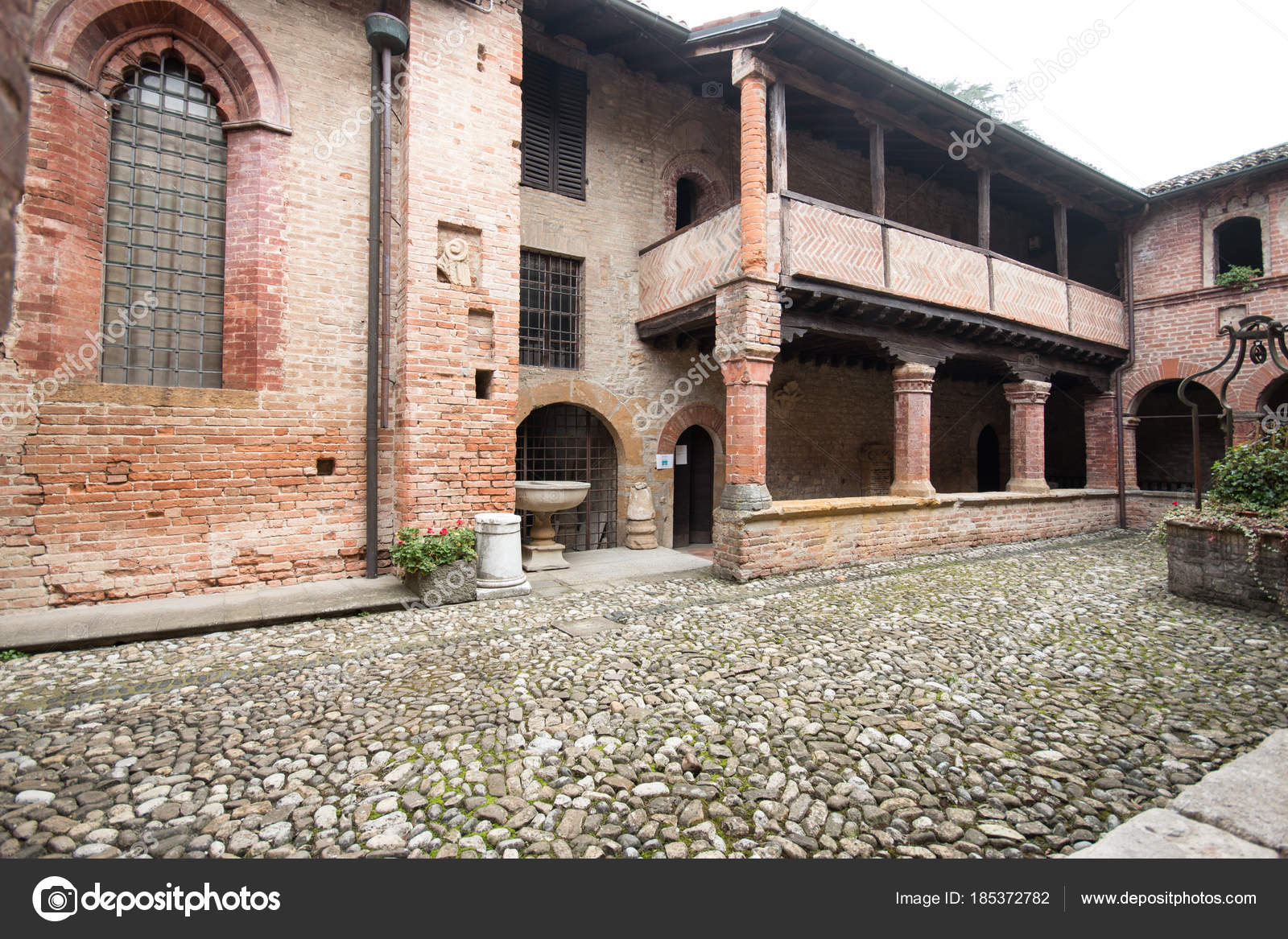 Castell Arquato Ancient Medieval Village Province Piacenza Stock Photo By C Zocchi2 Castell Arquato Ancient Medieval Village Province Piacenza Stock Photo By C Zocchi2