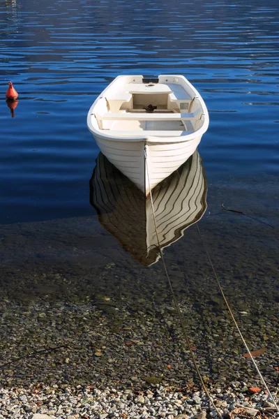 Boat Lake Como — Stock Photo, Image