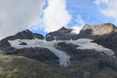 Glacier adlı Bernina Pass