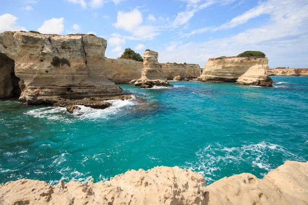 Falaise Torre Sant Andrea Salento Pouilles — Photo