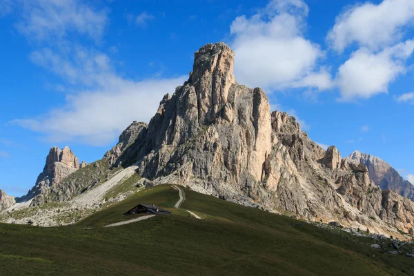 Monte Gusela Passo Giau Colle Santa Lucia Dolomiti — Fotografia de Stock