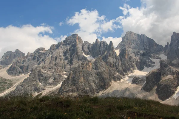 Grupa Pale San Martino Schroniska Segantini — Zdjęcie stockowe