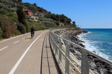 San Lorenzo al mare - Liguria için bisiklet yolu