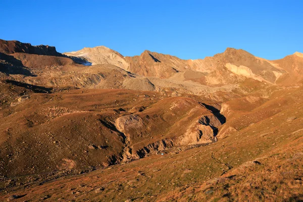 Sonnenaufgang Becken Von Lauson Bei Der Schutzhütte Vittorio Sella Nationalpark — Stockfoto