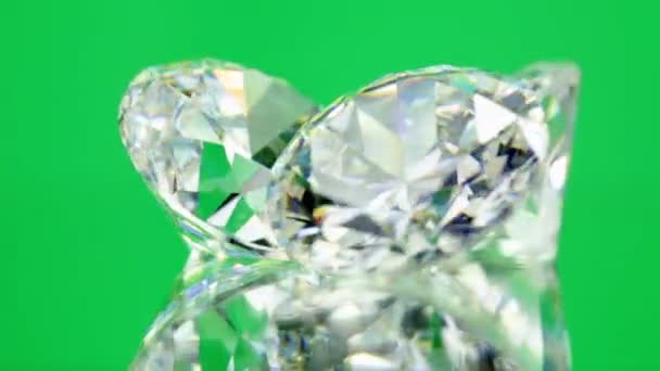 Girando brillando tres diamantes — Vídeo de stock