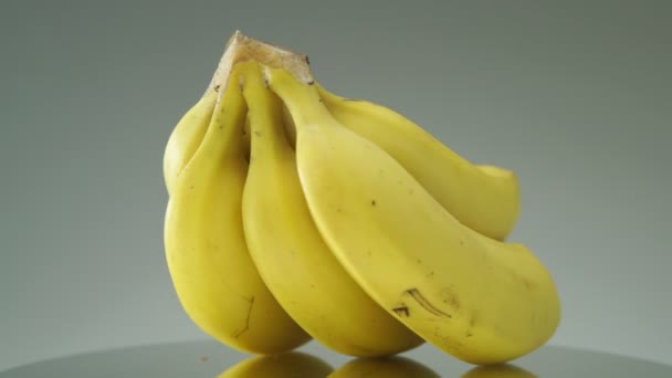 Bunch of bananas rotating — Stock Video