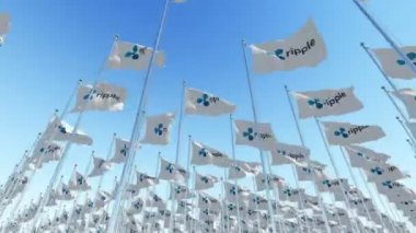 Birçok bayrak dalgalanma (Xrp) Kripto para birimi işareti mavi gökyüzü ile. Üç boyutlu 3d animasyon oluşturma.