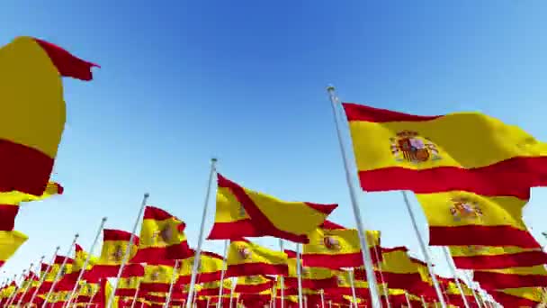 Многие Испанские Флаги Развеваются Ветру Против Голубого Неба Трехмерная Рендеринг — стоковое видео